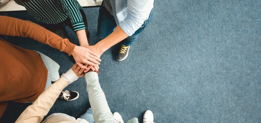 You are currently viewing Romania Education Alliance Hits 1,000 Students in First Year, Expands Nationwide